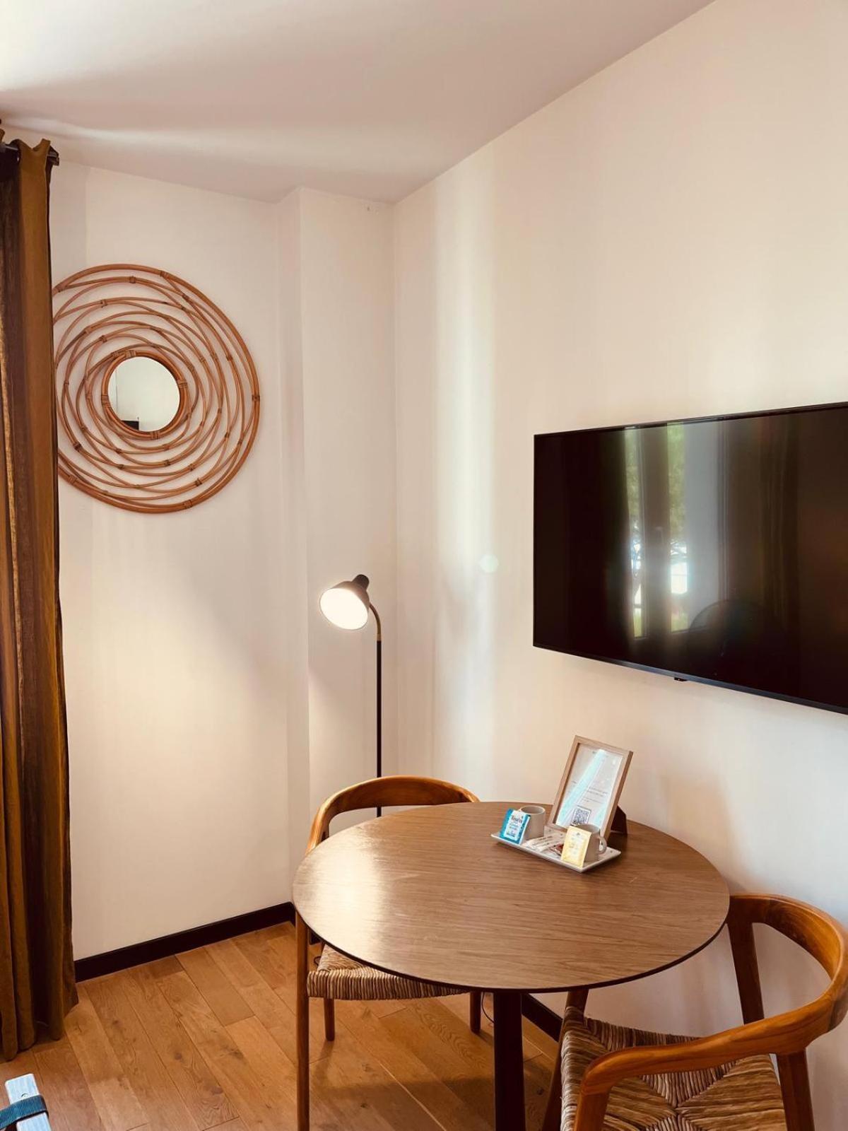 Apparts' Solferino -centre Gare Aparthotel 3*